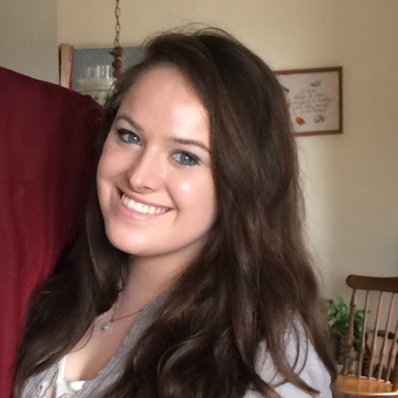 Meet your Posher, Michelle - Picture 1 of 1